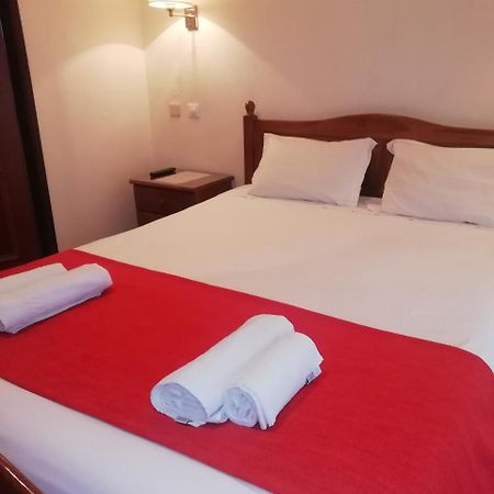 Apolo Bed and Breakfast Lissabon Buitenkant foto