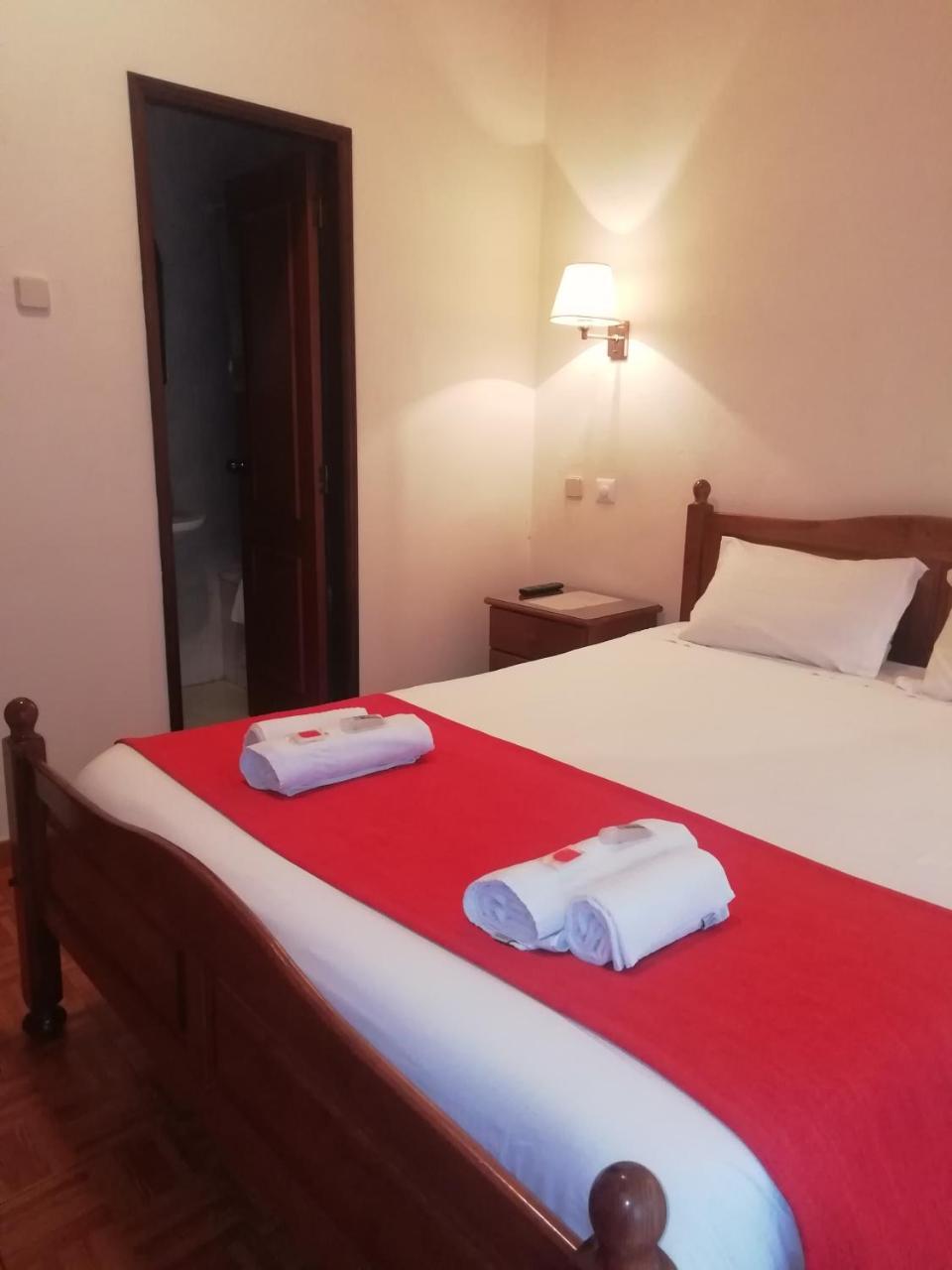Apolo Bed and Breakfast Lissabon Buitenkant foto