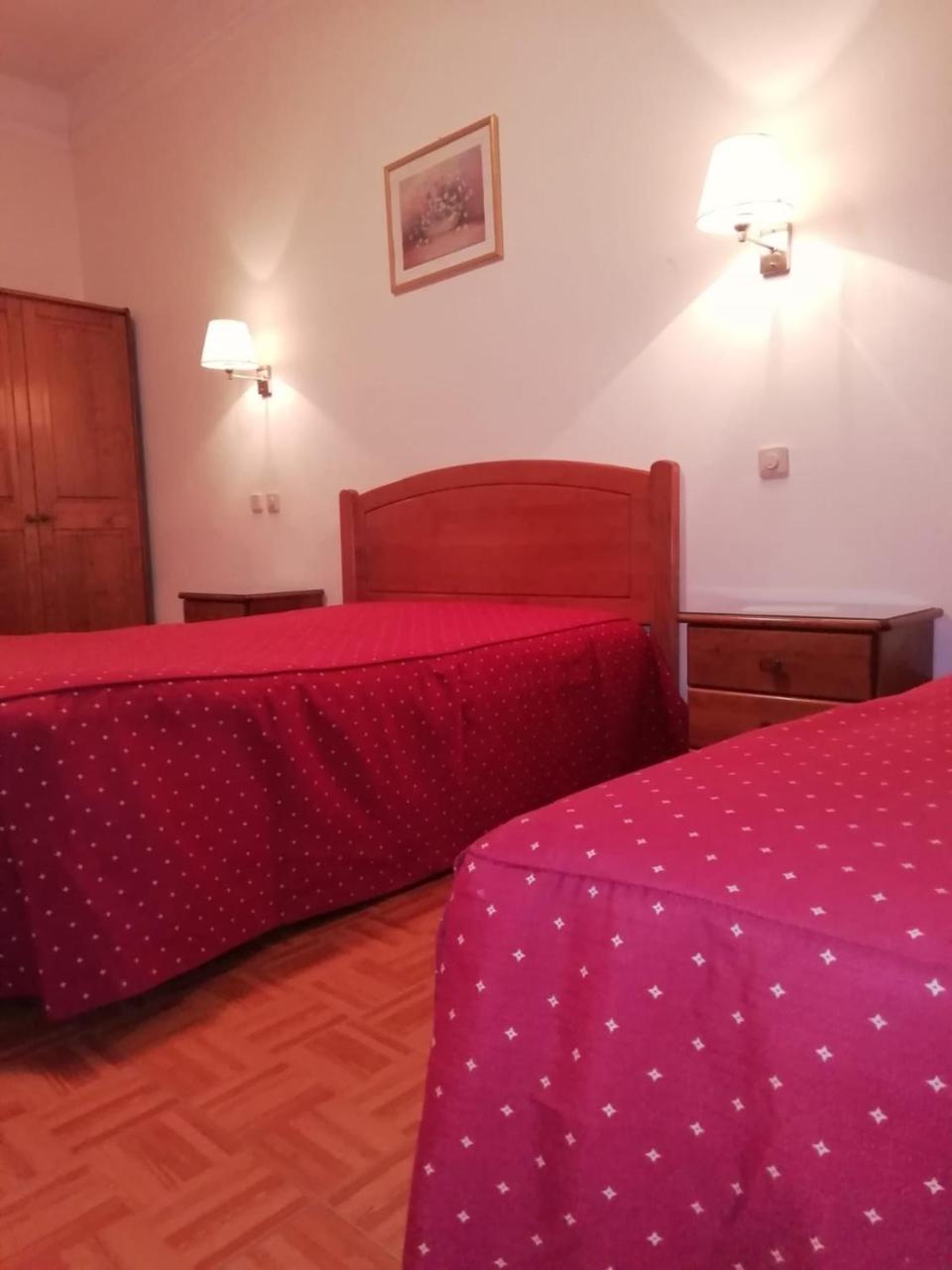 Apolo Bed and Breakfast Lissabon Buitenkant foto